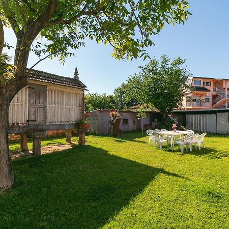 Retiro Rural Con Parking By Cabana Rentals Vigo Esterno foto
